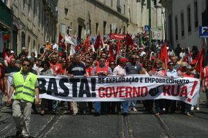 Greve Geral - manifestantes em Lisboa apoiam à Greve Geral de 27 de Junho de 2013.