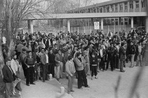 Siderurgia - operários da Siderurgia participam na Greve Geral de 12 de Fevereiro de 1982.